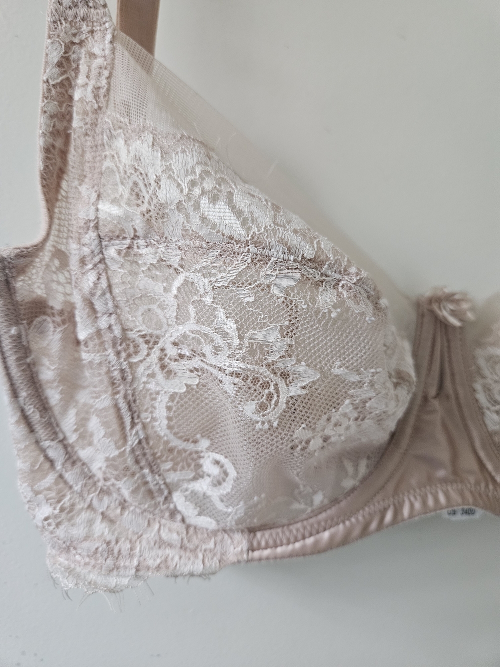 Wacoal Dusty Blush Lace Underwire Bra - Picture 4 of 13